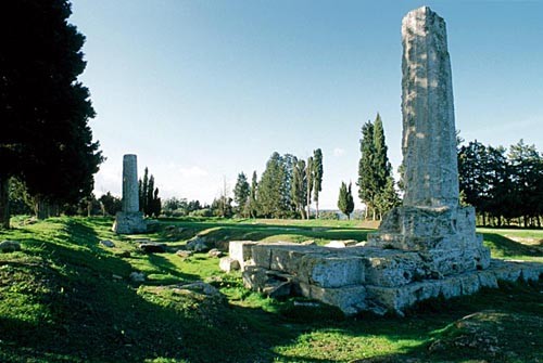 LoLHostel: Temple of Zeus